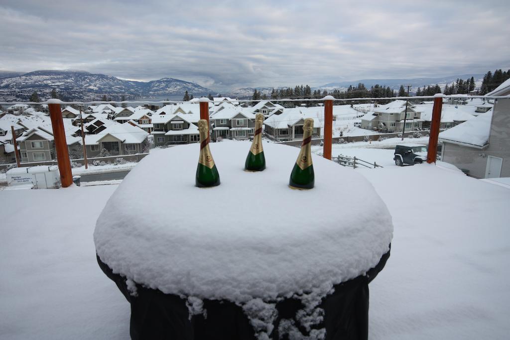 A Okanagan Lakeview Inn Kelowna Exteriér fotografie