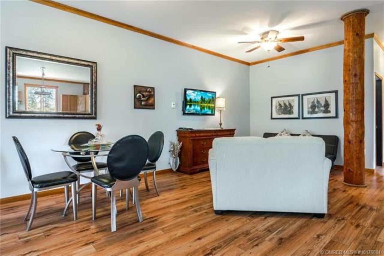 A Okanagan Lakeview Inn Kelowna Exteriér fotografie